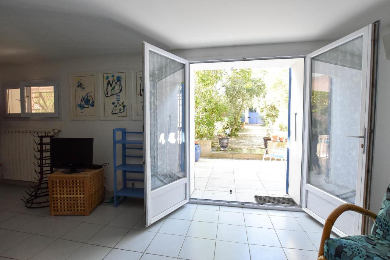 Moulin Rose, Parking - Jardin Apartment Arles Exterior foto