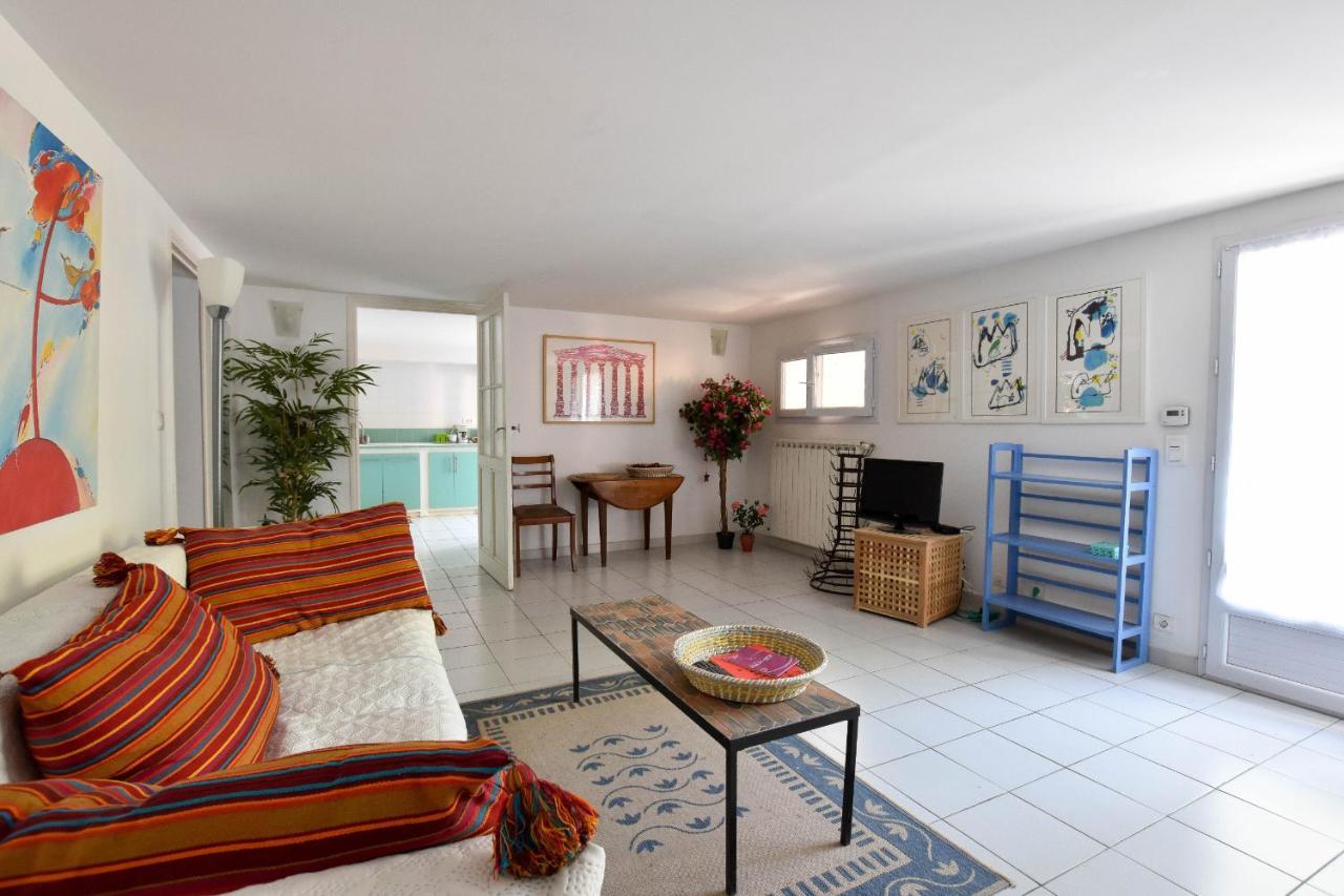 Moulin Rose, Parking - Jardin Apartment Arles Exterior foto