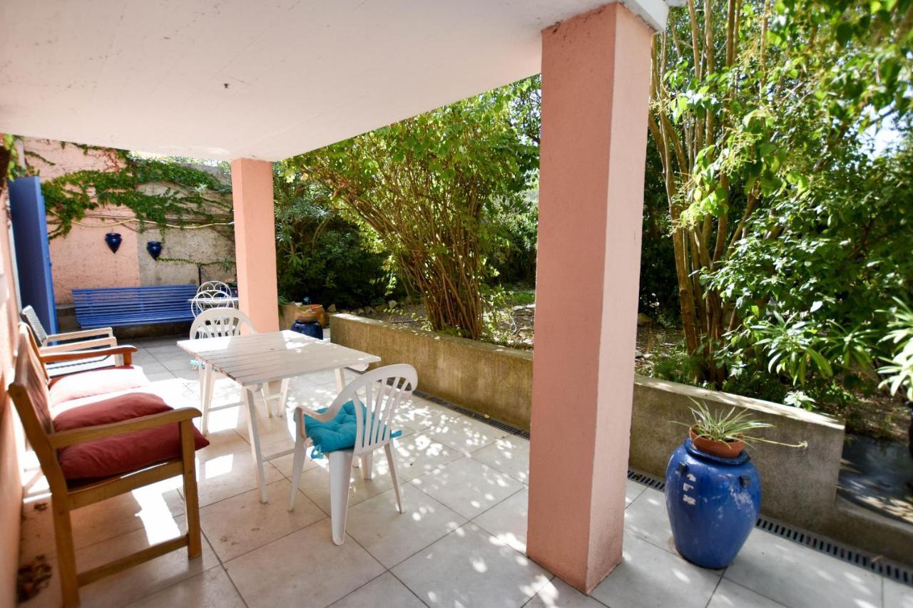Moulin Rose, Parking - Jardin Apartment Arles Exterior foto