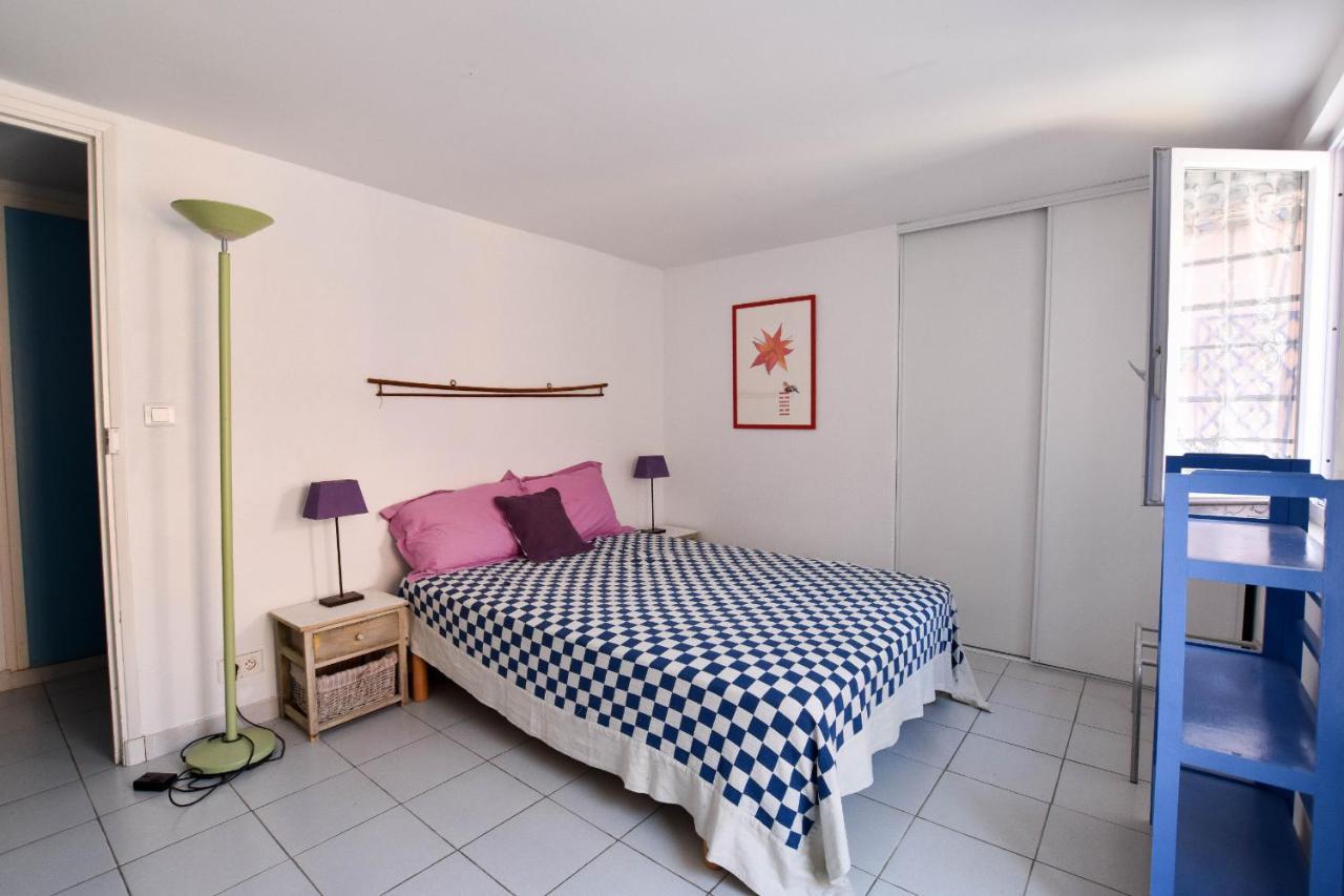 Moulin Rose, Parking - Jardin Apartment Arles Exterior foto