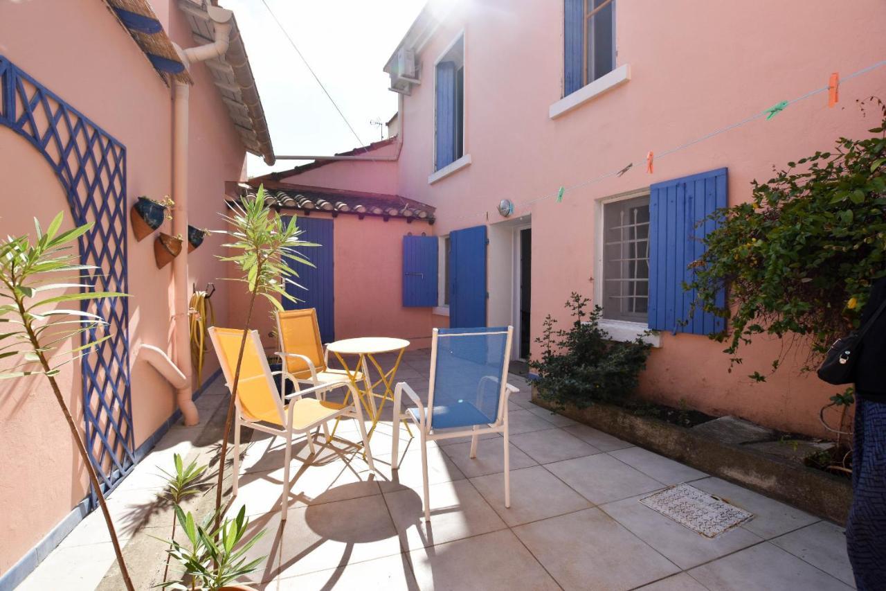 Moulin Rose, Parking - Jardin Apartment Arles Exterior foto